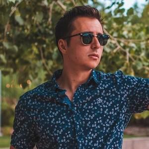 Meet your Posher, Kelvin